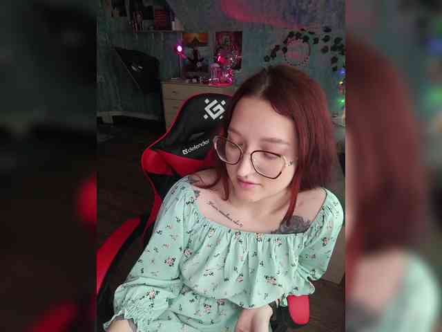 Mari_Gold webcam