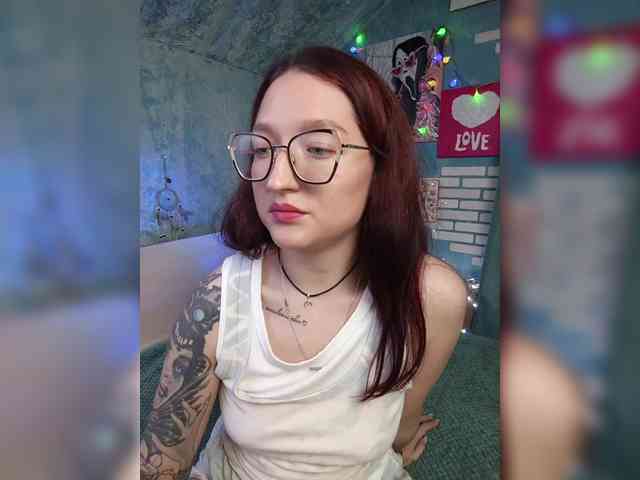 Mari_Gold webcam