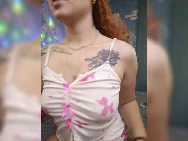 Mari_Gold webcam