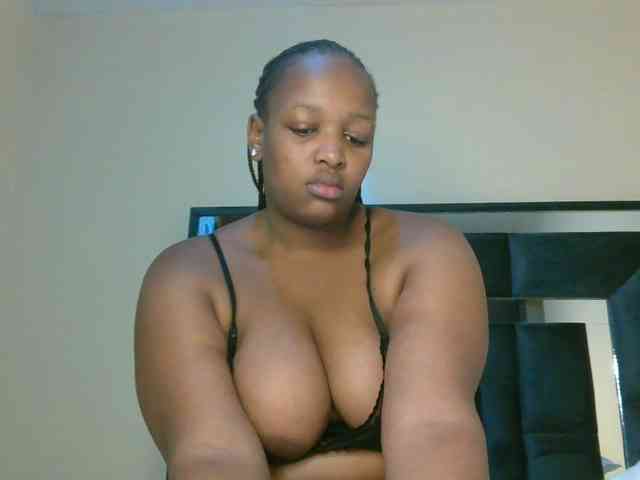 hotsaucie1 webcam