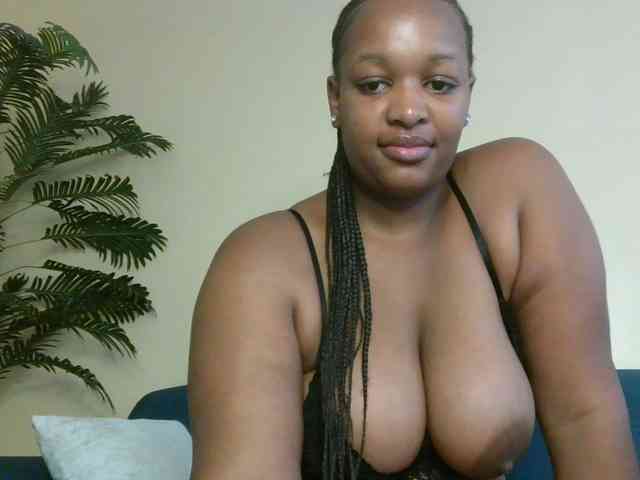 hotsaucie1 webcam
