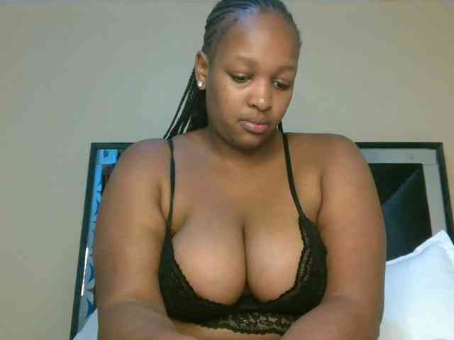 hotsaucie1 webcam