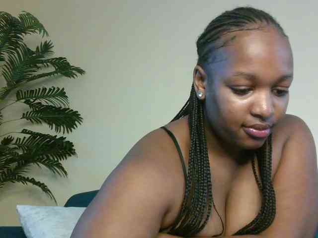 hotsaucie1 webcam