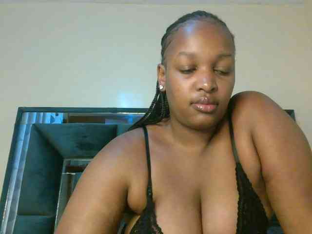 hotsaucie1 webcam