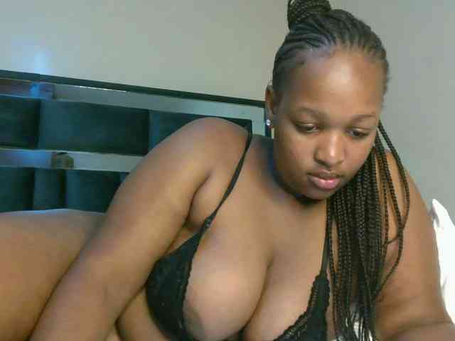 hotsaucie1 webcam