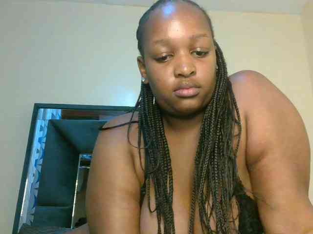 hotsaucie1 webcam