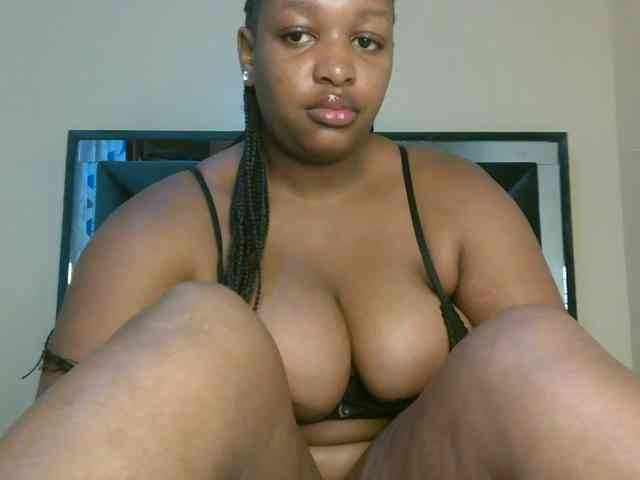 hotsaucie1 webcam