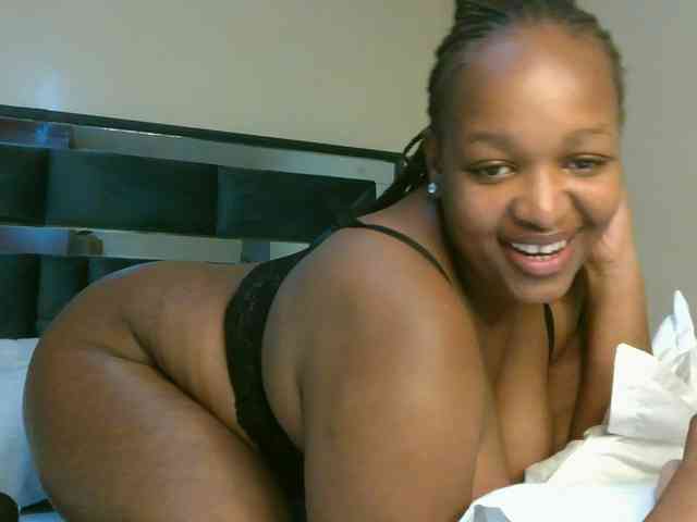 hotsaucie1 webcam