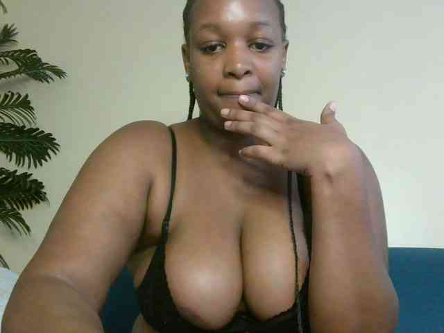 hotsaucie1 webcam