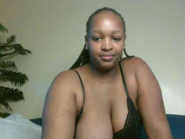 hotsaucie1 webcam