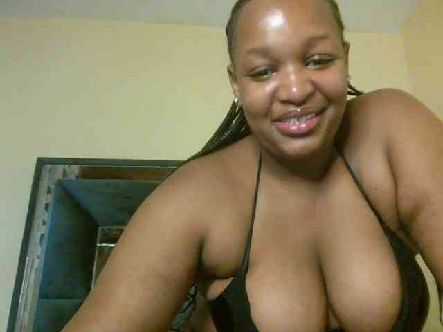 hotsaucie1 webcam