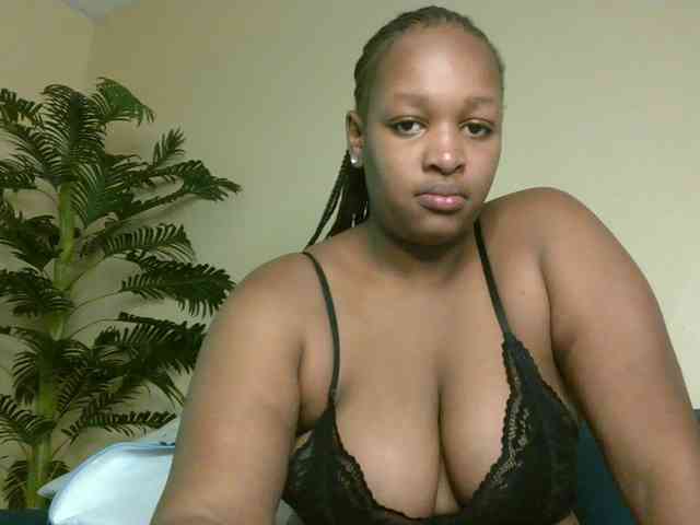 hotsaucie1 webcam