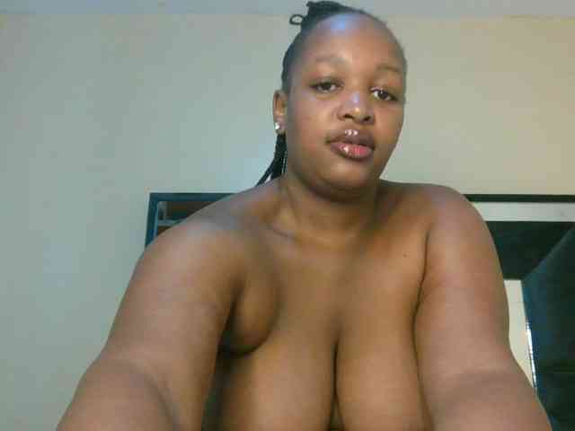 hotsaucie1 webcam