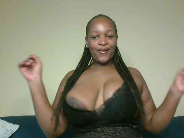 hotsaucie1 webcam