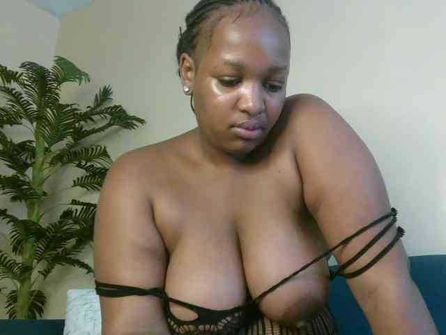 hotsaucie1 webcam