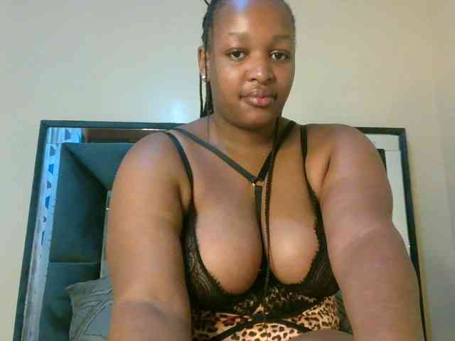 hotsaucie1 webcam