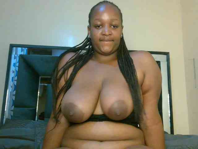 hotsaucie1 webcam
