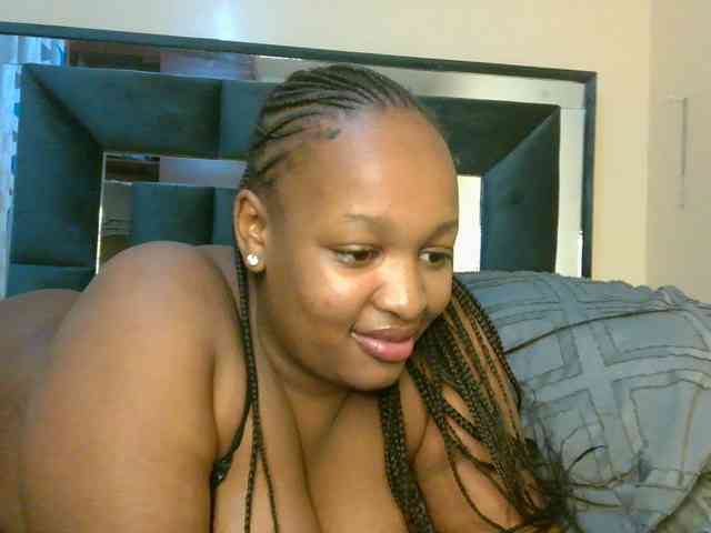 hotsaucie1 webcam