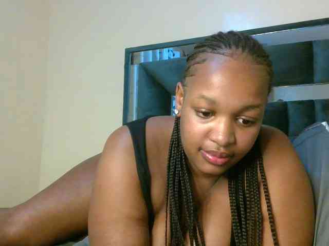 hotsaucie1 webcam
