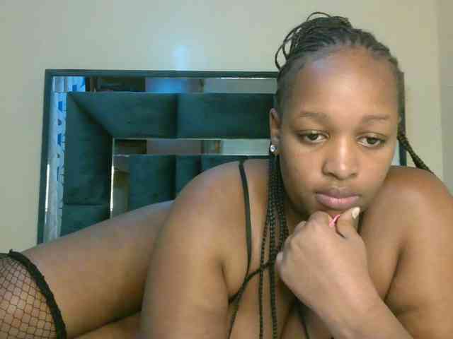 hotsaucie1 webcam