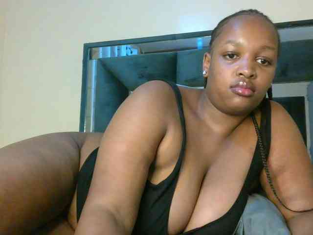 hotsaucie1 webcam