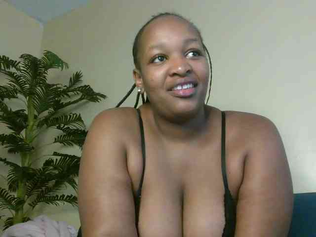 hotsaucie1 webcam