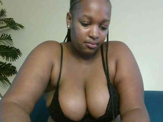 hotsaucie1 webcam