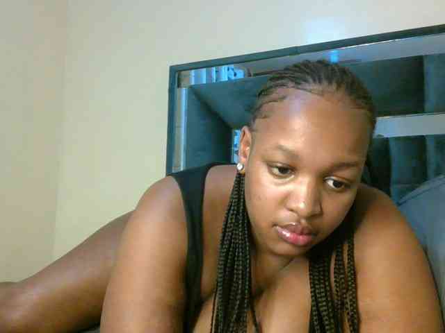 hotsaucie1 webcam