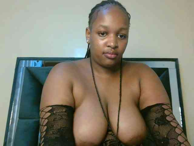hotsaucie1 webcam