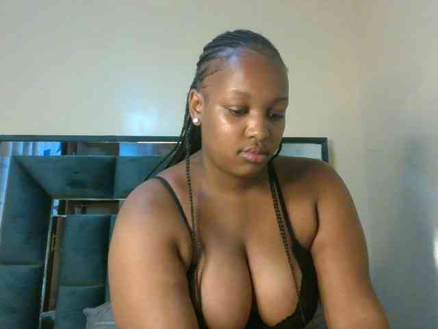 hotsaucie1 webcam
