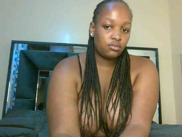 hotsaucie1 webcam