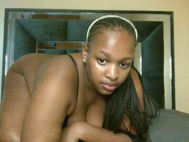 hotsaucie1 webcam