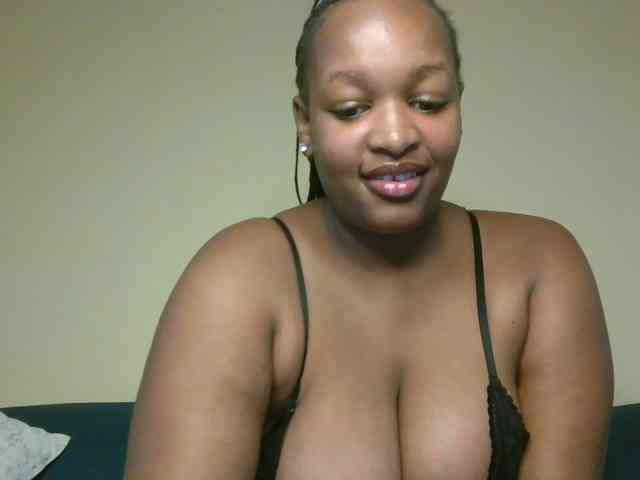 hotsaucie1 webcam