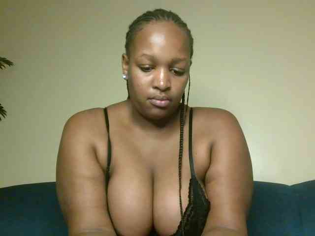 hotsaucie1 webcam