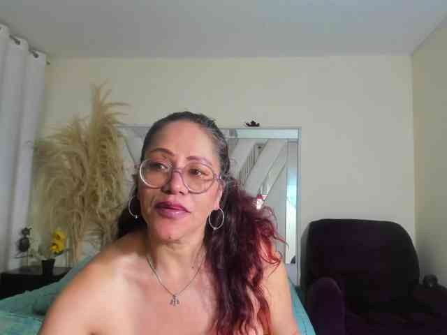 mariapaulac mariapaulac