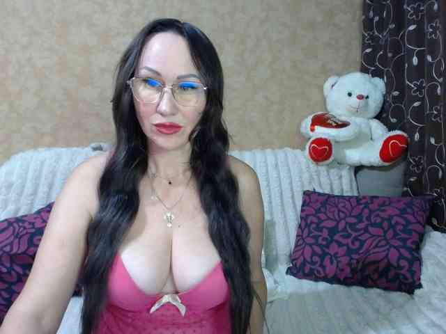 MilfBrunet