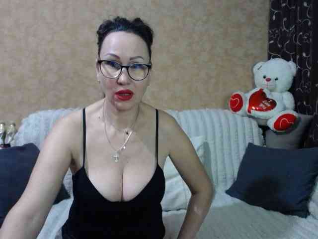 free sex chats MilfBrunet