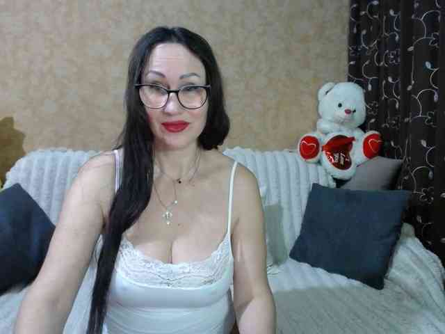 MilfBrunet MilfBrunet