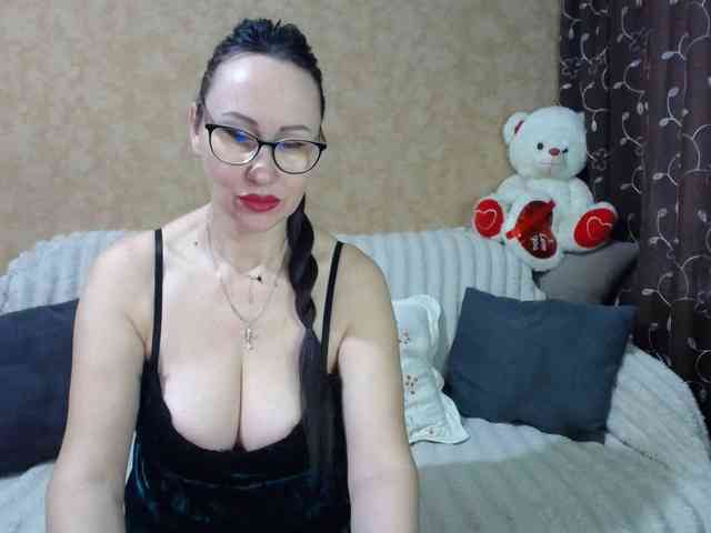 MilfBrunet MilfBrunet