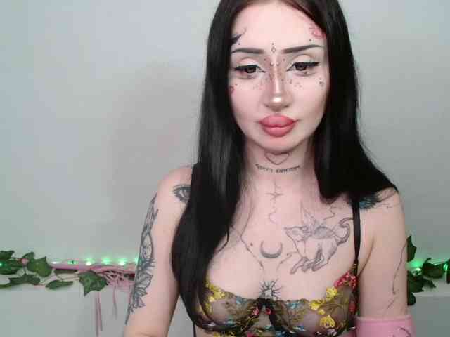 alina-m1 webcam