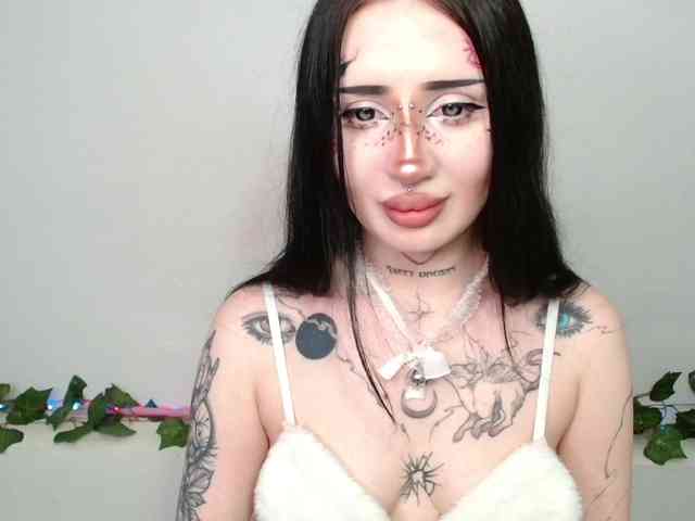 alina-m1 webcam