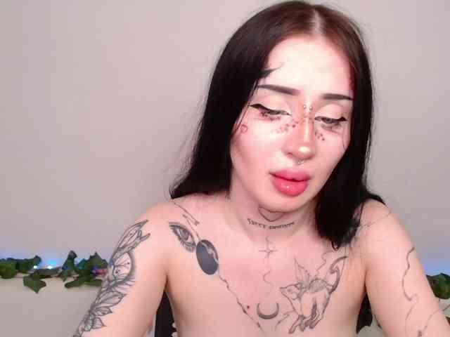 alina-m1 webcam