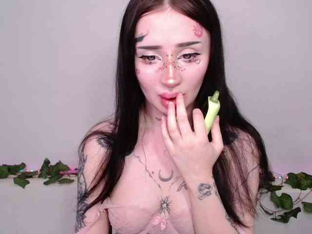 alina-m1 webcam