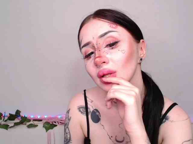 alina-m1 webcam