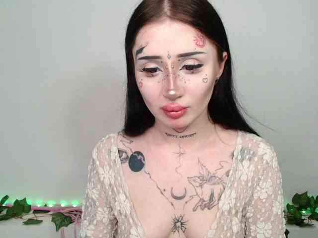 alina-m1 webcam