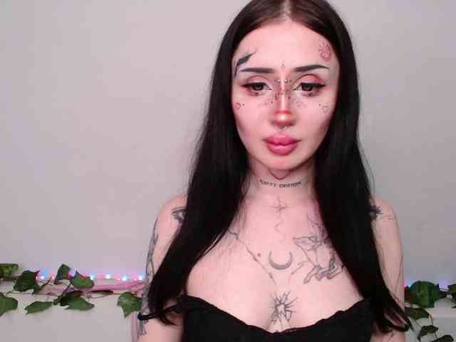alina-m1 webcam