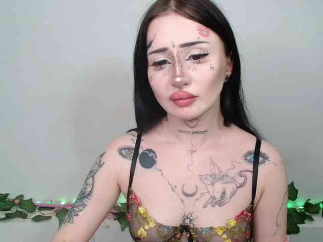 alina-m1 webcam