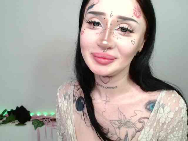 alina-m1 webcam