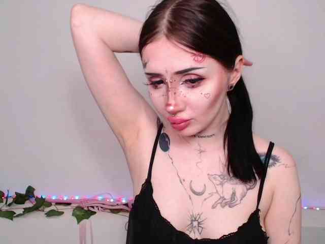 alina-m1