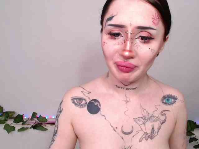 alina-m1 webcam